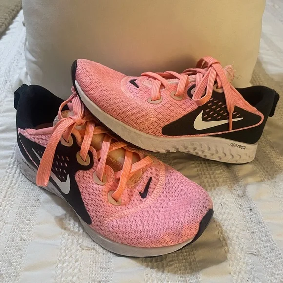 Nike React Women’s Running Shoes Size 6.5 - Picture 1 of 7